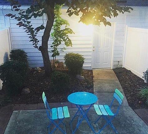3rd image of 12328 Carrigan Ct