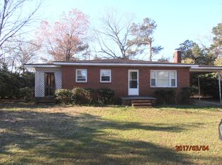 7661 Raeford Rd, Fayetteville, NC 28304