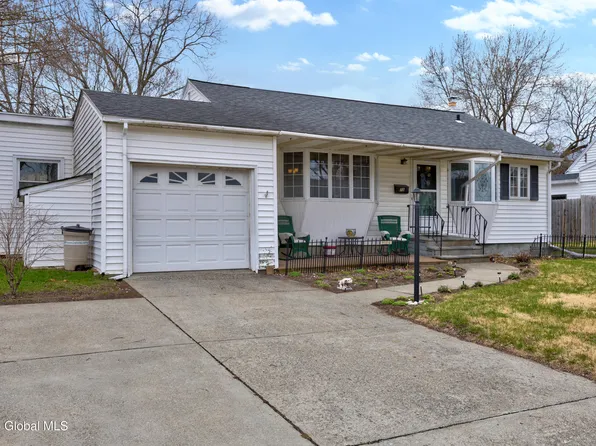 72 Southgate Road, Albany, NY 12110