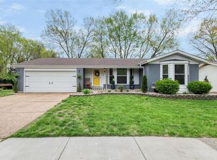 756 Shallowcreek Vw, Ballwin, MO 63021
