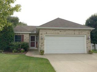 3120 Riley Ridge Rd, Holland, MI 49424