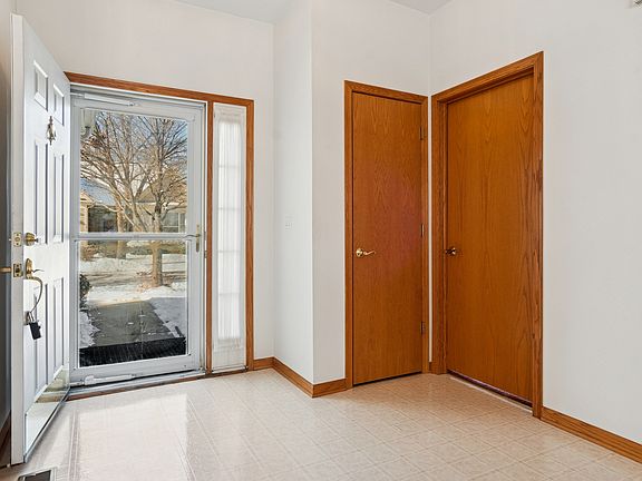2nd image of 21050 W Aspen Ln