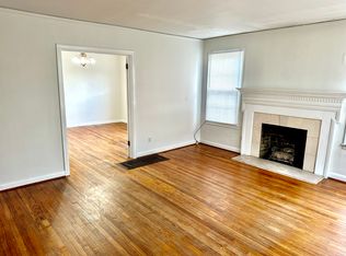 51 Silverwood St, Mobile, AL 36607