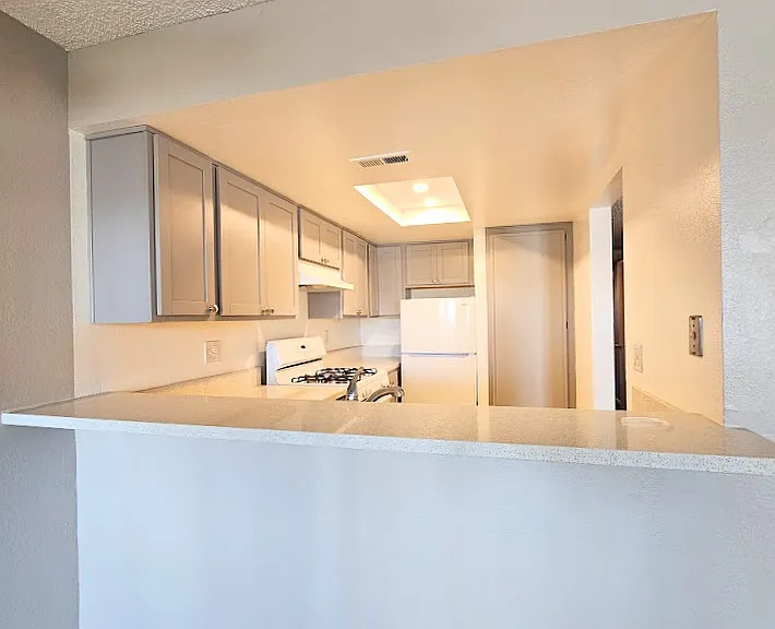 252 Date Ave #F — Photo 5