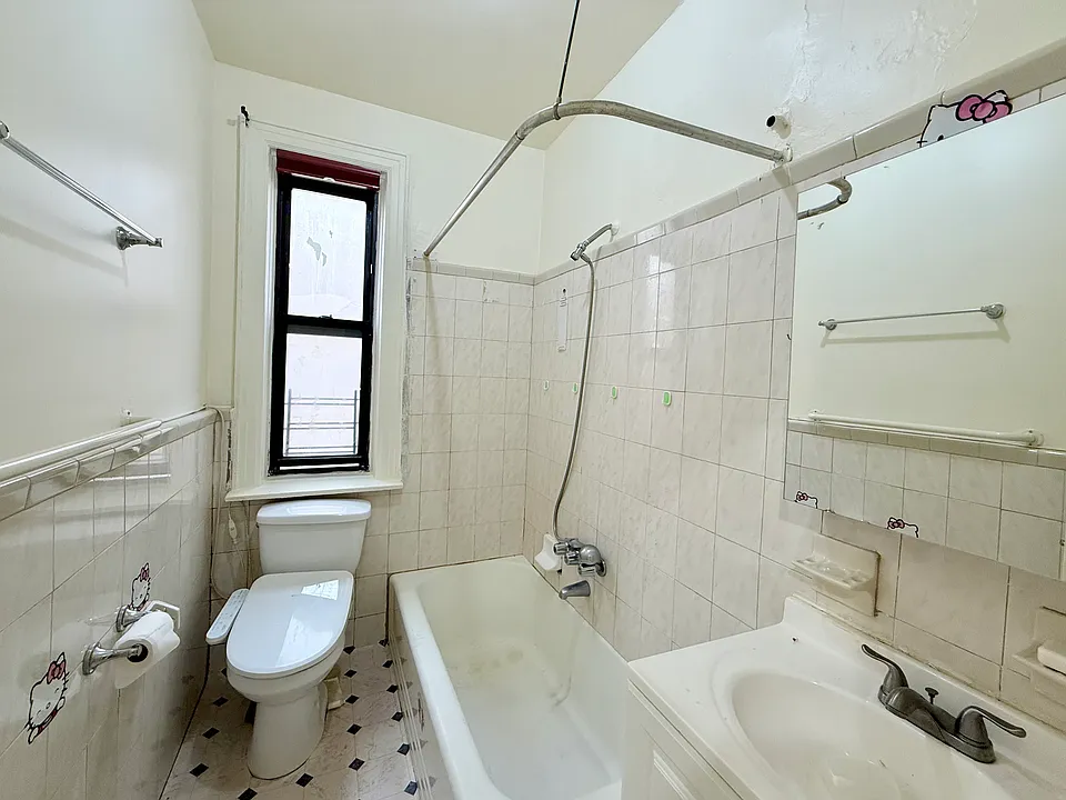 149-09 Northern Blvd #1A