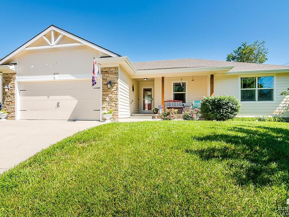 1st image of 8797 Nellie Dr