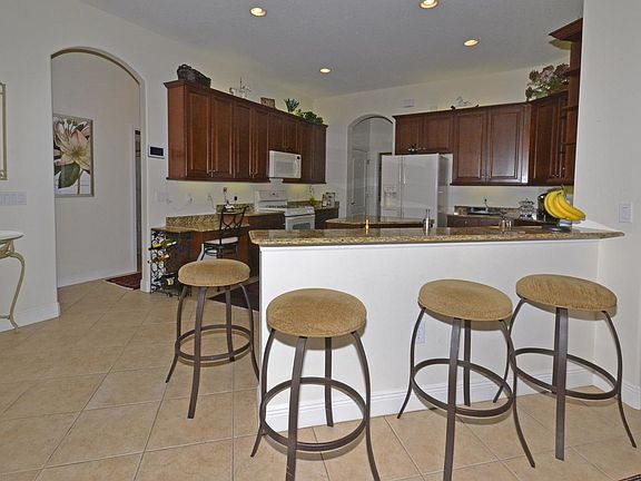 4th image of 12313 Aster Ave