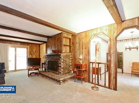 3rd image of 102 McCormick Dr