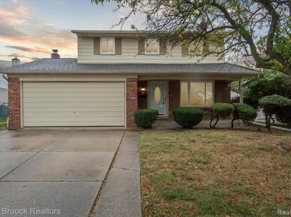 31430 Meadows Ave, Madison Heights, MI 48071