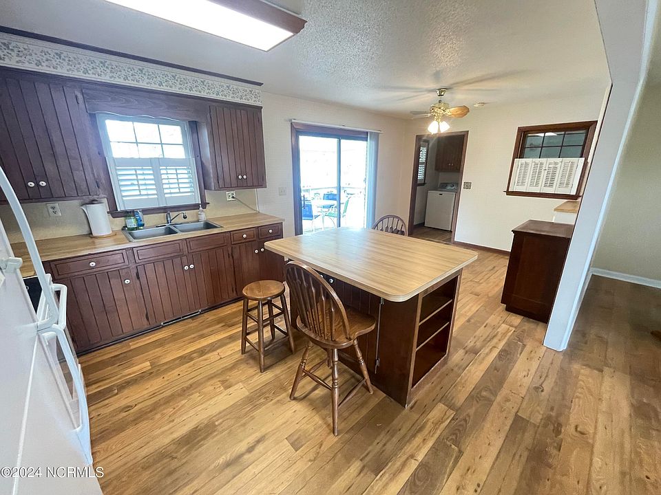 123 Tarheel Drive, Mount Olive, NC 28365 Zillow