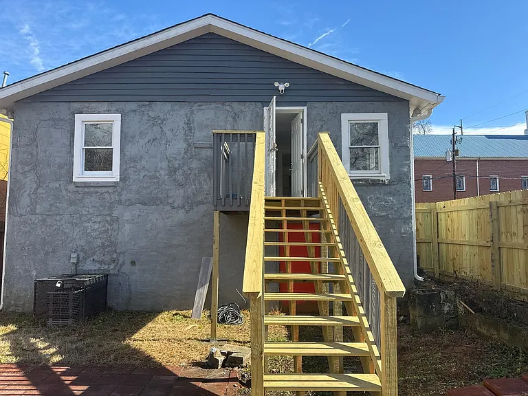 372 Griffin St NW — Photo 26