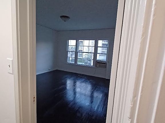 2nd image of 1127 S Bedford Dr #1127