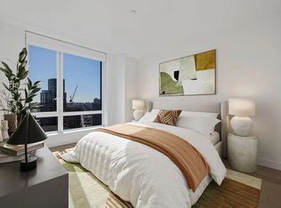 5627 2nd St APT 3105, Long Island City, NY 11101
