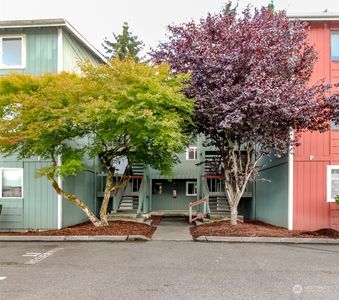 3322 I Street NE #F204, Auburn, WA, 98002