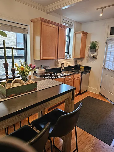 4523 N Paulina St #1D Photo 1