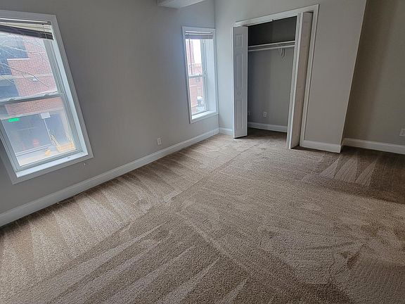 3rd image of 6 E 13th St