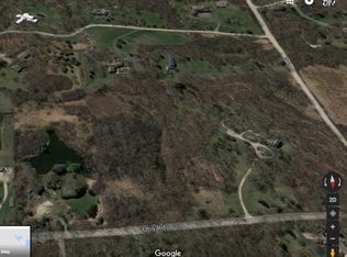 63 Brinker Rd, Barrington, IL 60010