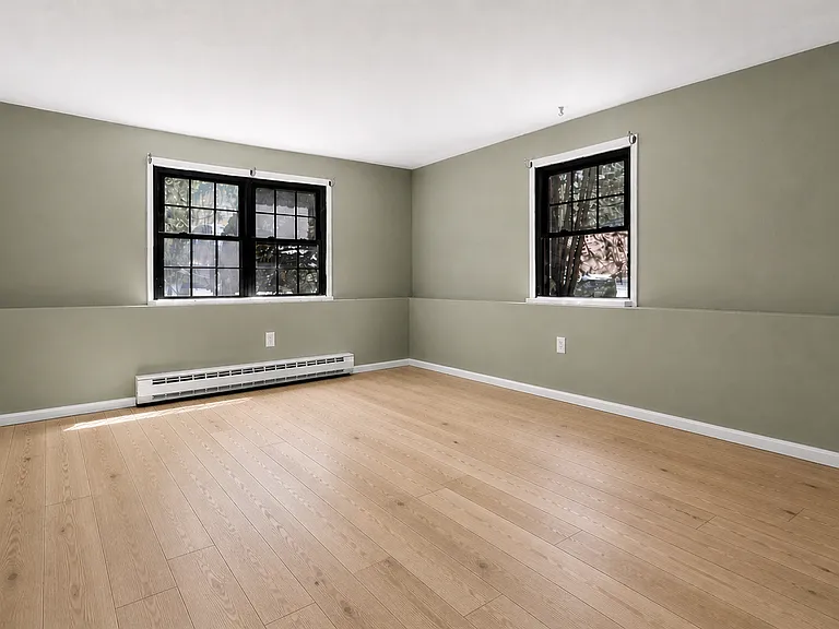 52 Swanson Ct #12B — Photo 4