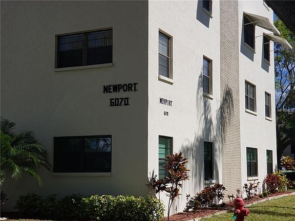 4th image of 6070 80th St N Unit 201