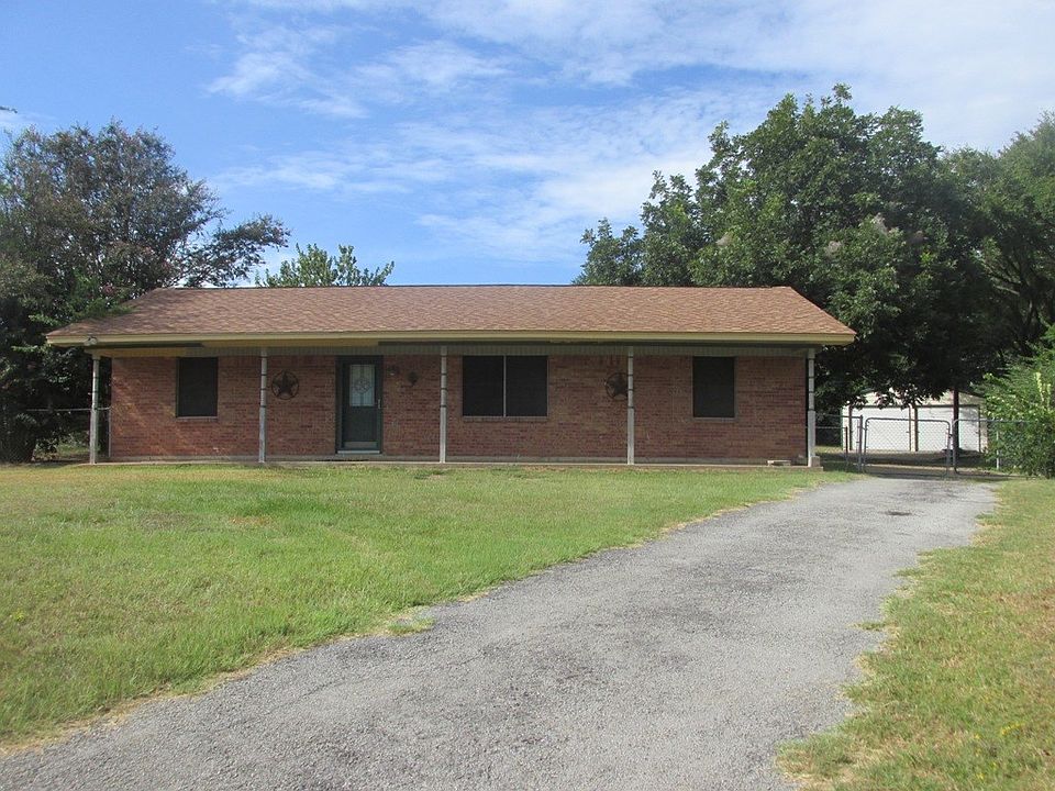 1st image of 106 Lorraine Pl