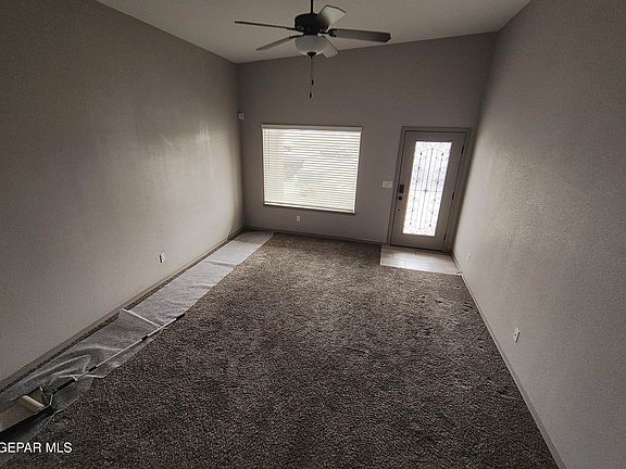 3rd image of 4552 Josefina Santillana St