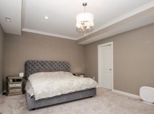 10506 Center St, Fairfax, VA 22030