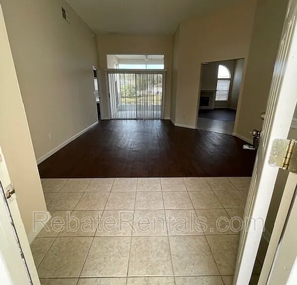 5009 Grand Lakes Dr S — Photo 8