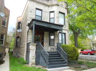 3000 W George St #B, Chicago, IL 60618