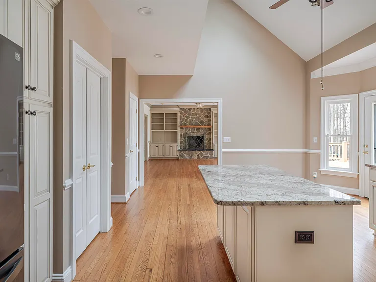 3125 Beau Mont Farm Rd — Photo 10