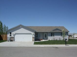 2404 NE Trinity Ave, Mountain Home, ID 83647