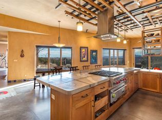 2 Southern Cres, Lamy, NM 87540