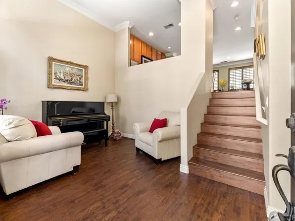 3756 Mykonos Ln Unit 96, San Diego, CA 92130