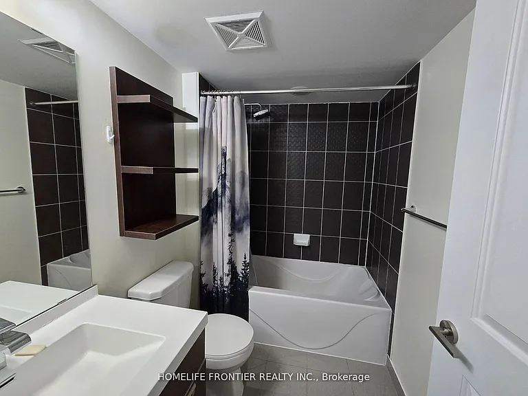 28 Ted Rogers Way E #808 — Photo 3
