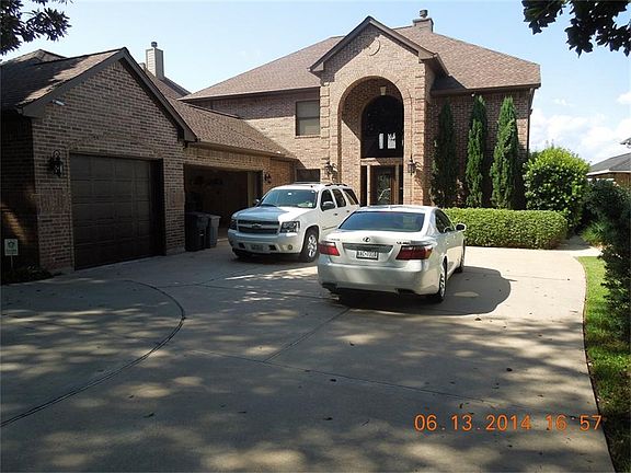2nd image of 570 French Kingston Ct