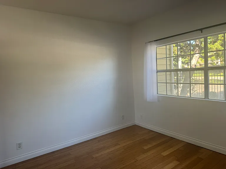 3690 S Bear St #J — Photo 22