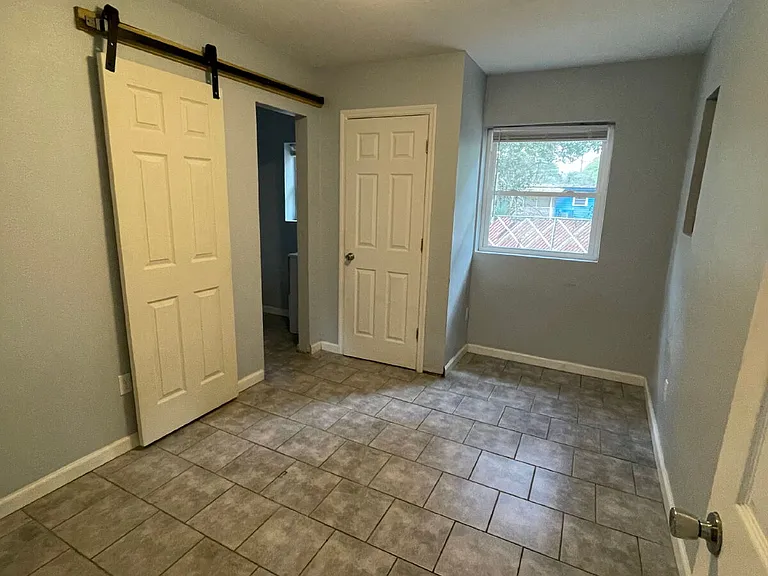 1717 Harris St #2 — Photo 13