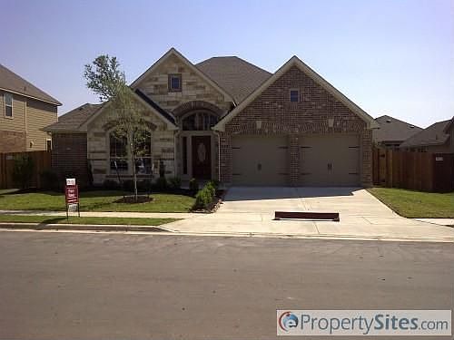 1st image of 3025 Saddlehorn Dr