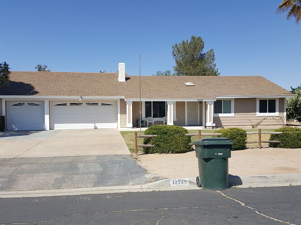 1st image of 12741 Banyon Tree Ln