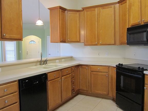 5th image of 1014 High Meadow Dr