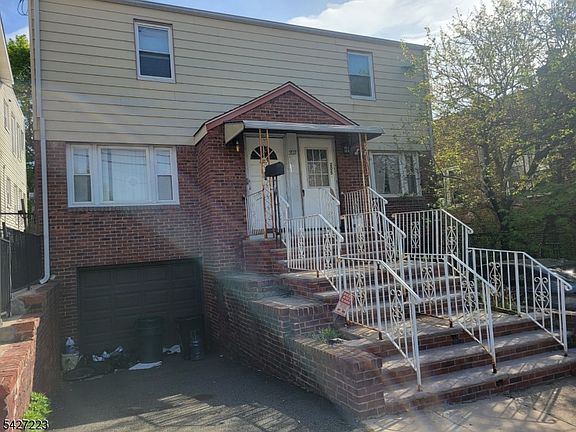 2nd image of 207 Williamson Ave