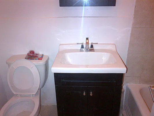 Rented by The Hamilton Group | media 35