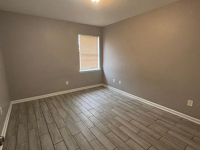 4122 Cherokee St — Photo 10
