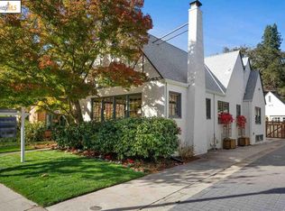 1318 Trestle Glen Rd, Oakland, CA 94610