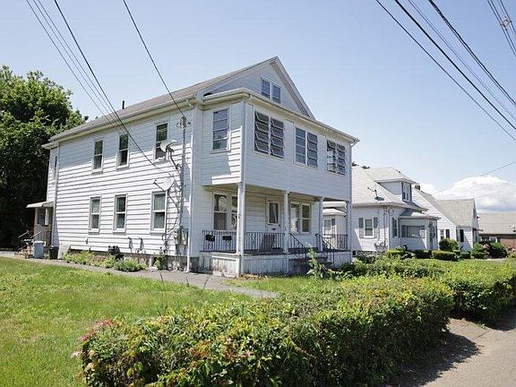 2nd image of 14 Buxton Ln #1