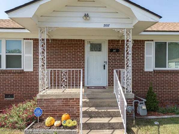 507 N 15th St, Van Buren, AR 72956