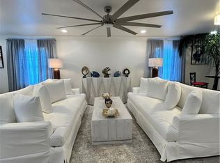 194 Live Oak St, Mandeville, LA 70448