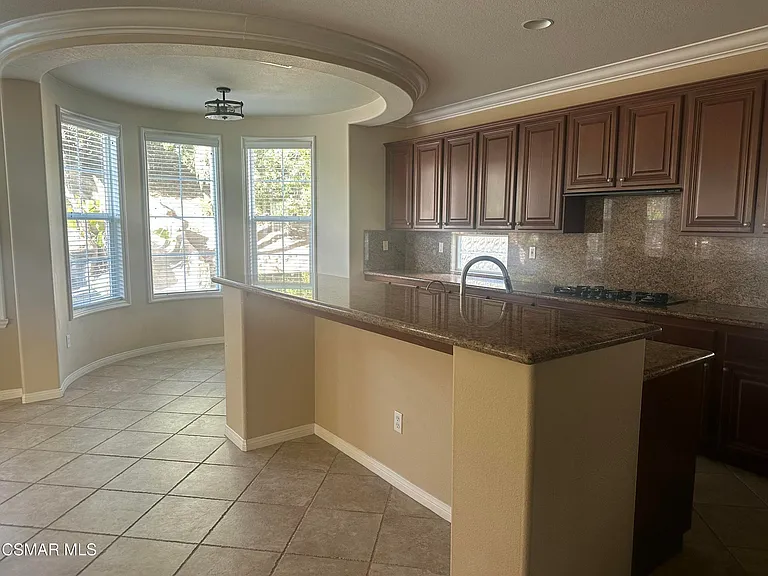 3073 Heavenly Ridge St — Photo 11