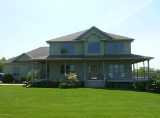 28332 County Road 1 Rd, Spring Valley, MN 55975