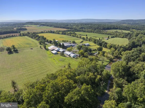 800 Pond Bank Rd, Gettysburg, PA 17325