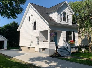 33 Isham Ave, Avon, NY 14414